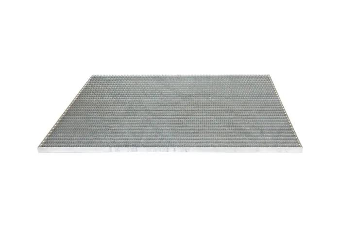 30x10mm Podesti-mrežna rešetka - dolžina mm: 1300, širina mm: 1000, razdalja med luknjami: 30/3, teža v kg na kos.: 25.2