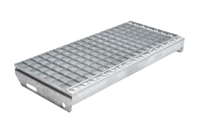 Protidrsne stopnice mrežne rešetke 30x30mm, vroče-cinkano - dolžina mm: 600, širina mm: 270, razdalja med luknjami: 150, teža v kg na kos: 4.4
