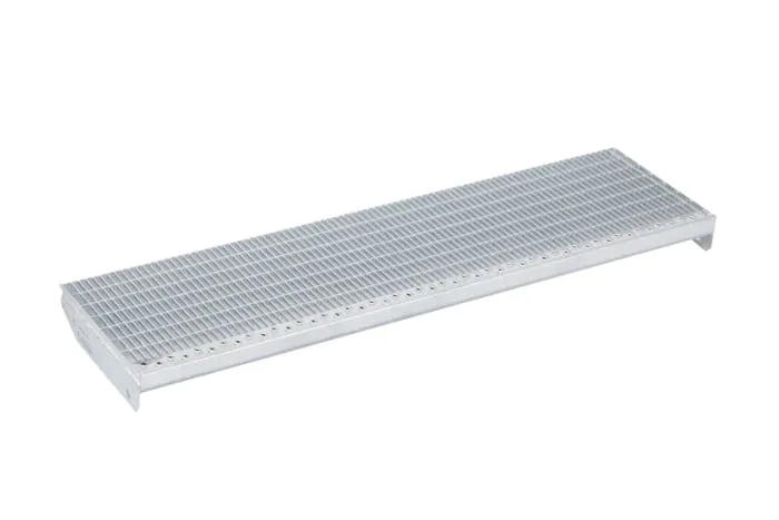 Stopnice mrežna rešetka 30x10mm, vročecinkano - širina mm: 270, dolžina mm: 800, razdalja med luknjami: 150, teža v kg na kos: 5,8