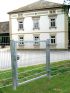 Vrata Vario s cevnim okvirjem, enokrilna - Opis: Pocinkana vrata, Višina v cm: 163, Prehodna širina v cm: 137, barvano zeleno: 125