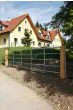 Izvlečna vrata višina 1,1 m, vključno s setom za montažo - dolžina min. – max.: 0,8 m - 1,5 m, teža v kg: 20