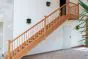Lesene stopnice s stranicami Colonial