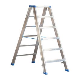 Aluminijasta A-lestev s stopnicami mod. SL - število prečk: 6, višina pribl. m: 1,43, širina m: 59, teža kg: 9,50