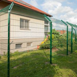 Ustrezna ograjna polja za zaščito proti preplezanju