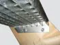 Stopnice-mrežna rešetka, 30x30 mm - Länge in mm: 1000, Breite in mm: 200, Lochabstand mm: 90, Gewicht kg pro Stk.: 5,0