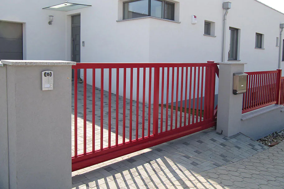 007-Alu-Schiebetor-Rimini